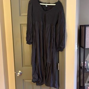 Old Navy Grey Maternity Dress